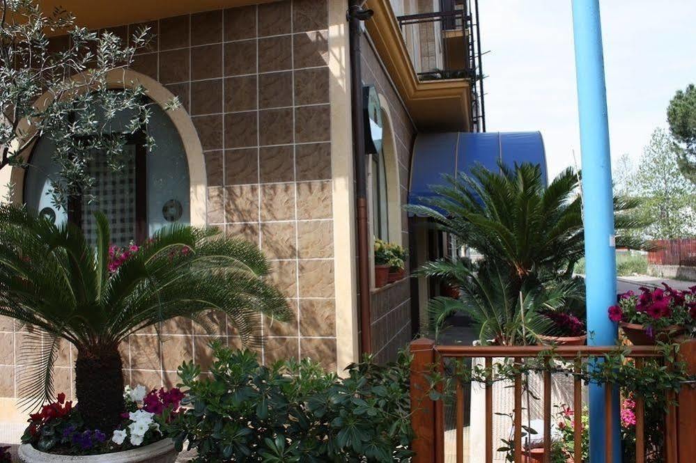 Albergo La Coccinella Lavello Exterior photo